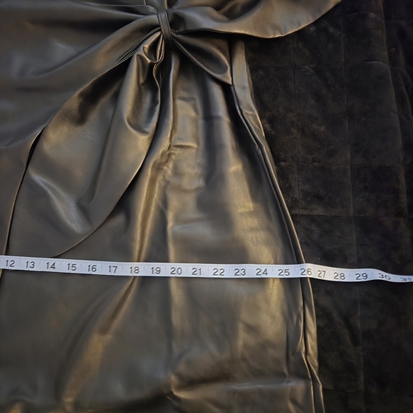 Black Faux Leather Midi Skirt Size: 1X NEW WITH TAGS - Picture 8 of 10